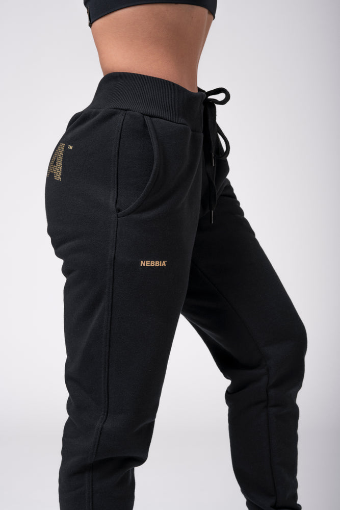 NEBBIA Sweatpants Gold Classic 826